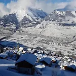 In With Valley Views Апартаменты *