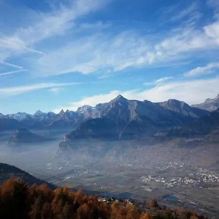 In With Valley Views