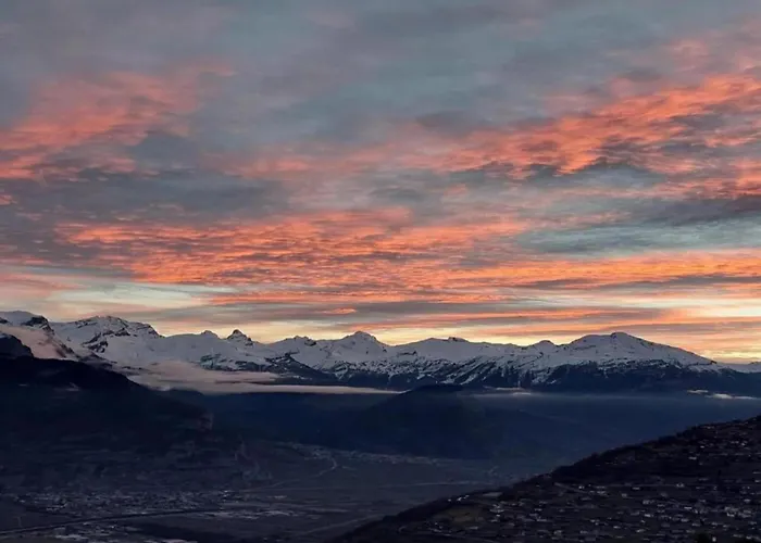 In With Valley Views 维松纳