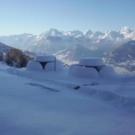 Apartament In With Valley Views Veysonnaz